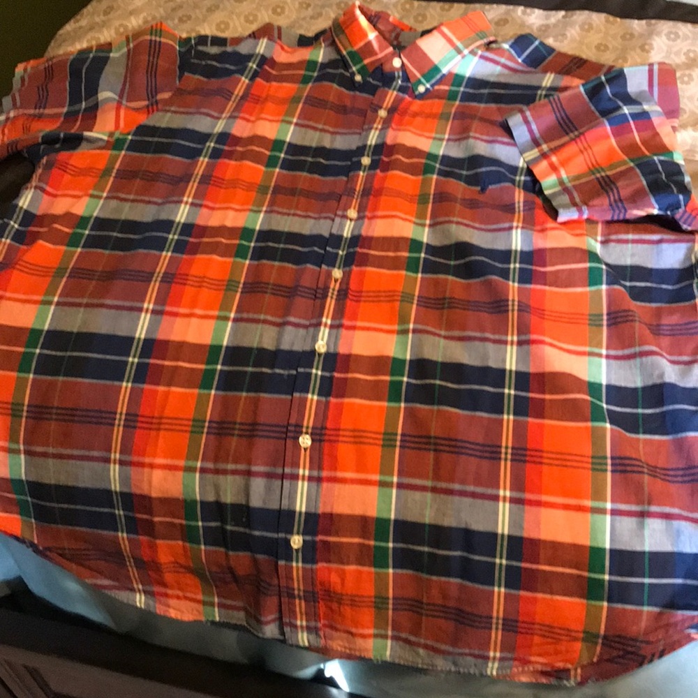 Short sleeve button down - Picture 2 of 2